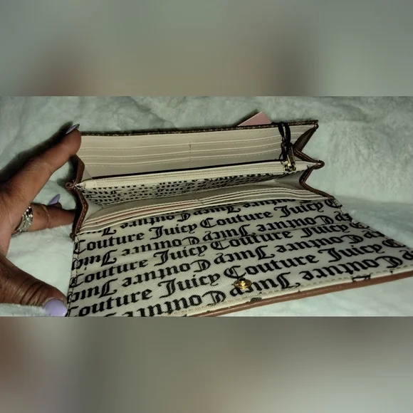 Juicy Couture Brown Chestnut Wallet - Picture 3 of 16